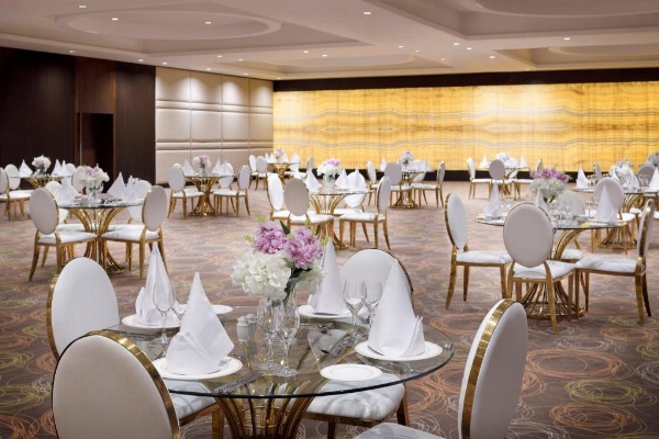 Crowne Plaza Hotel Riyadh Minhal image 10